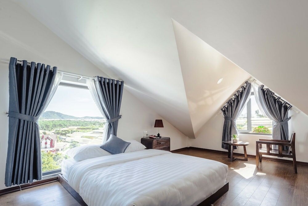 Фото Mega Sky Hotel