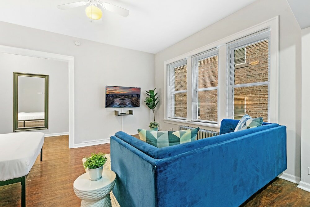 Фото Studio Superb Apt Near Loyola University