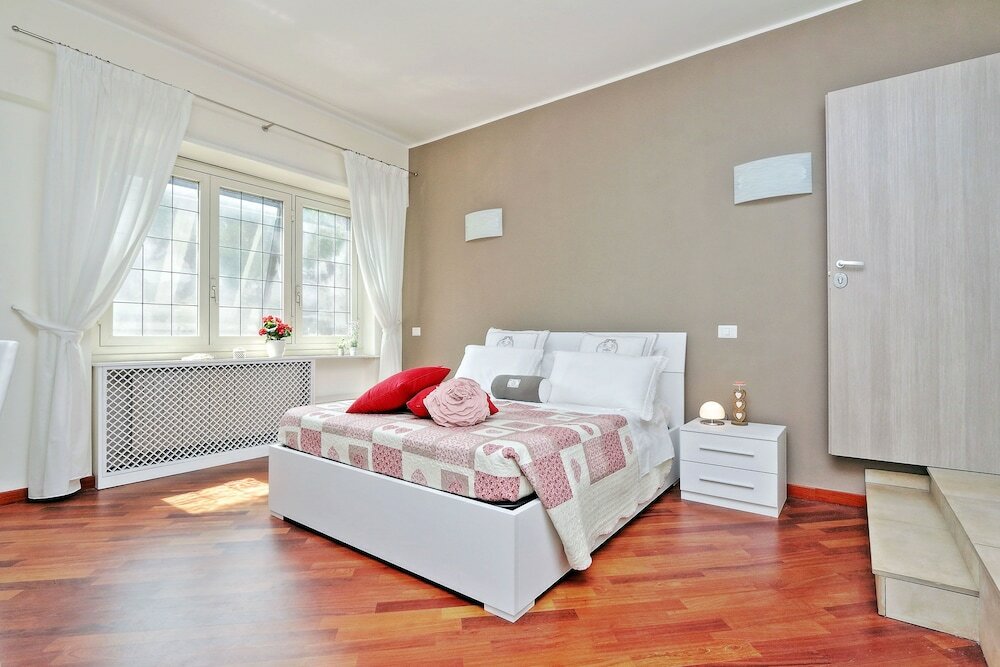 Фото San Pietro Stazione