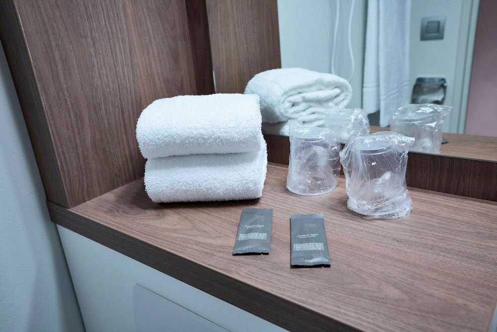 Фото Hotel Campanile Paris Ouest Chaville