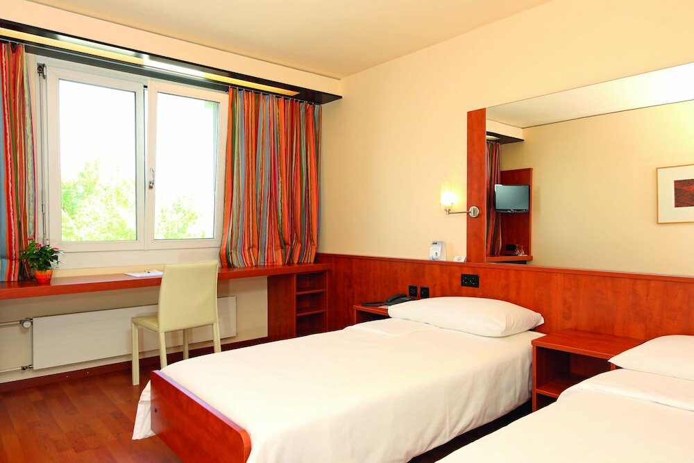 Фото Hotel Arte Spreitenbach