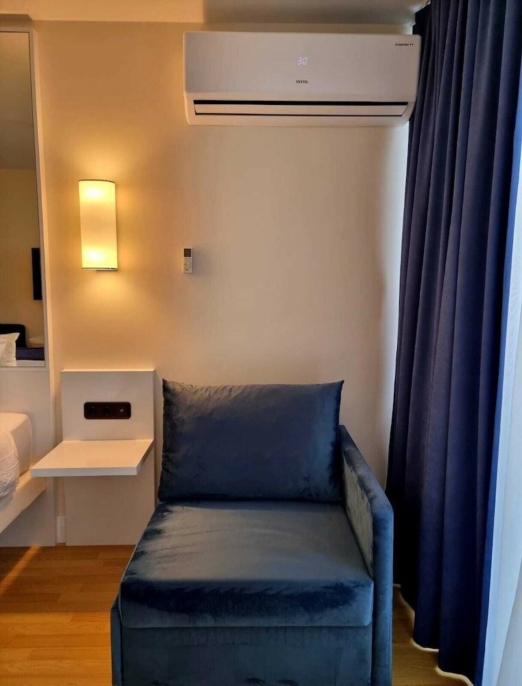 Фото Orbi Hotel Apartments