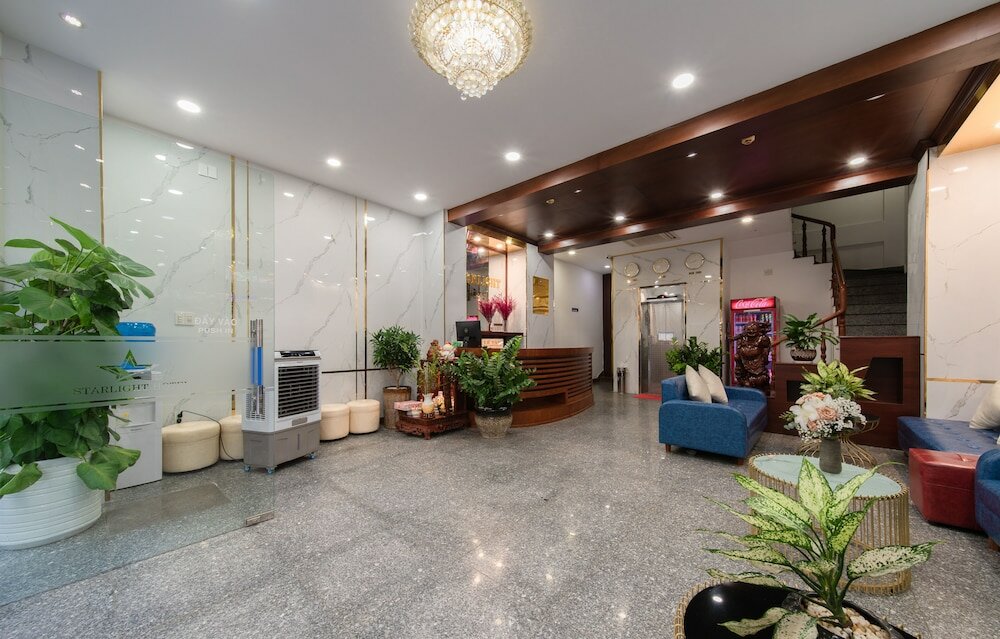 Фото StarLight Hotel