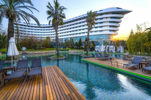 Внешний вид отеля Concorde De Luxe Resort & SPA в Аксу, фото 1