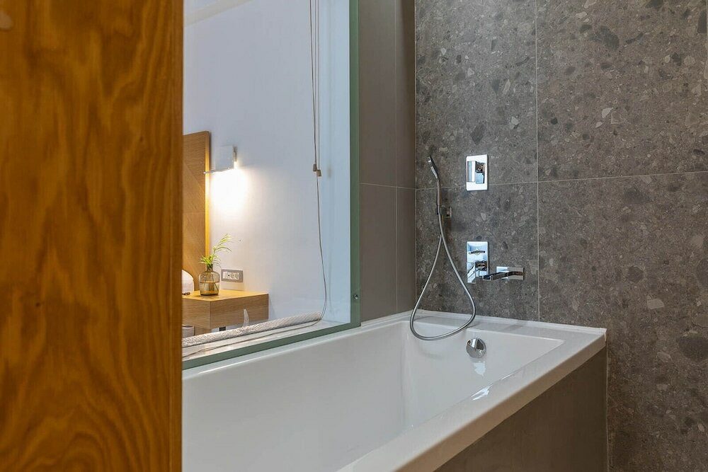 Фото Messinian Icon