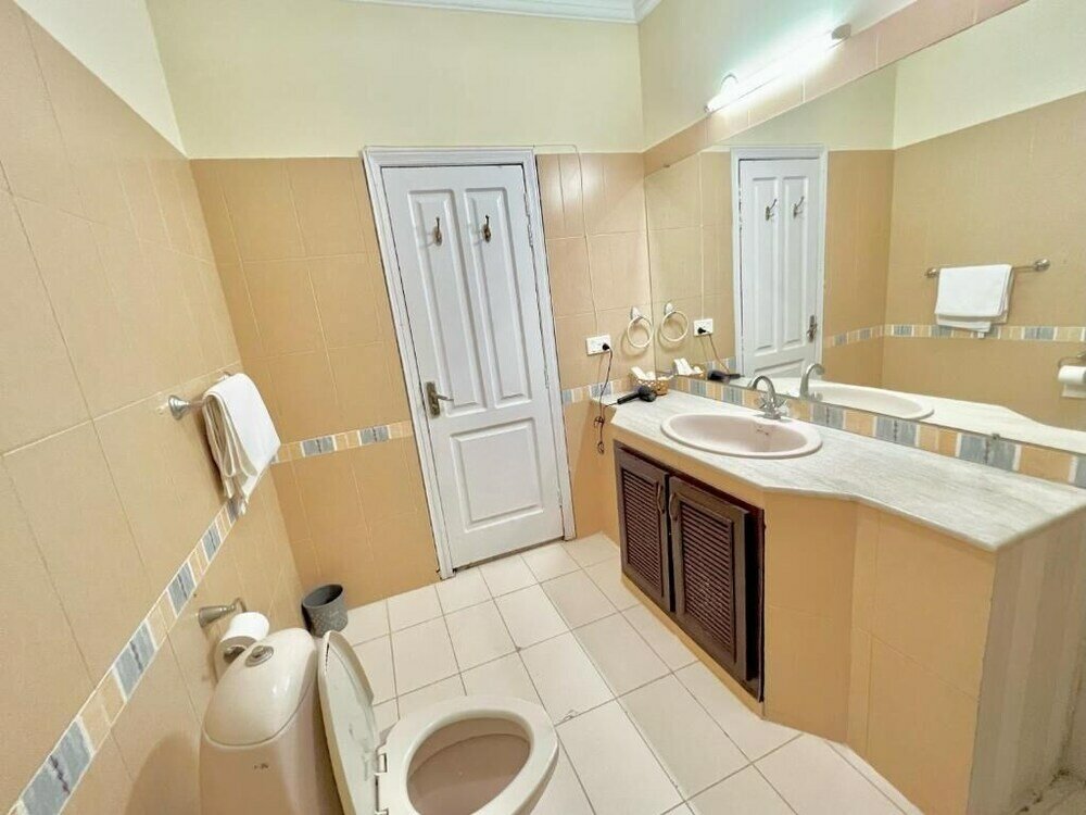 Фото Step Inn Guest House Islamabad