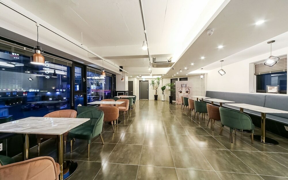 Фото Busan Haeundae Flos Hotel