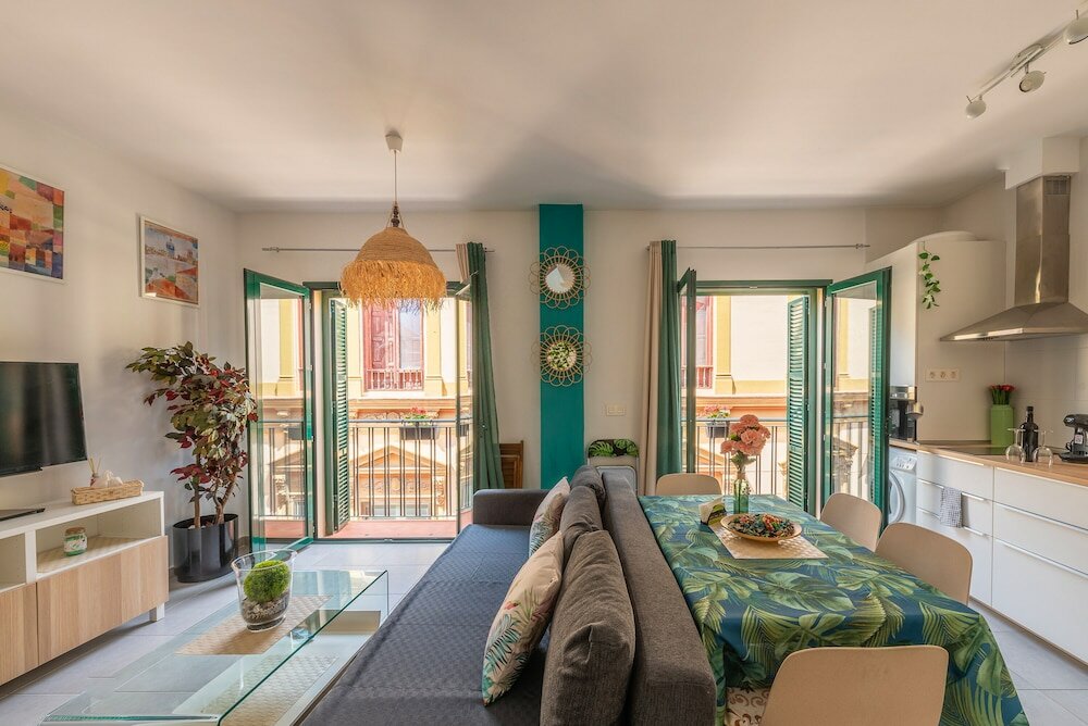 Фото Skysea Holidays City Center Suites