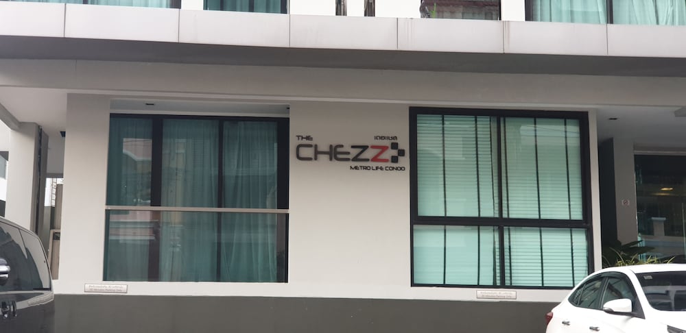 Фото The Chezz Condominium by Patsamon