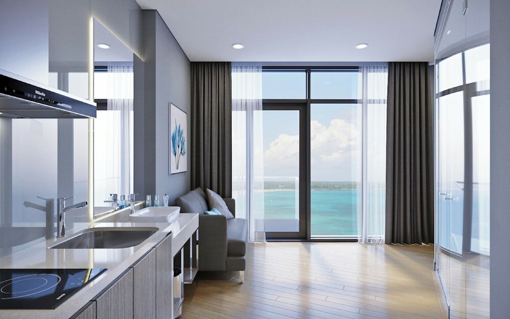 Фото Awaken Danang Hotel