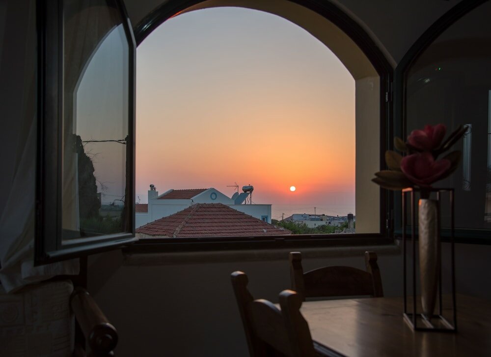 Фото Skandalis Traditional Suites