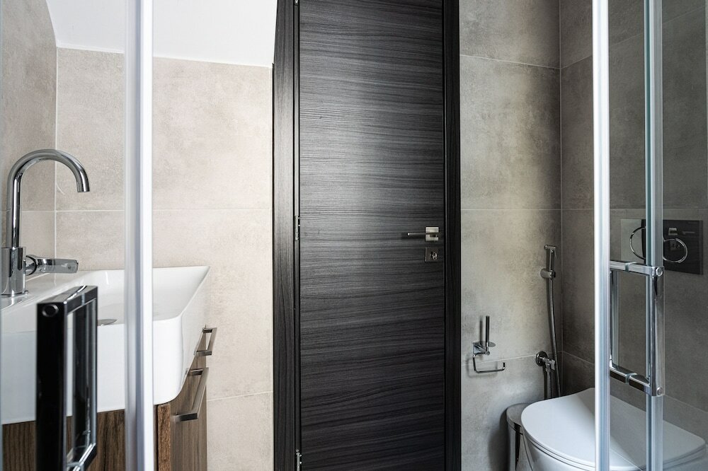 Фото The Rooster's Egg