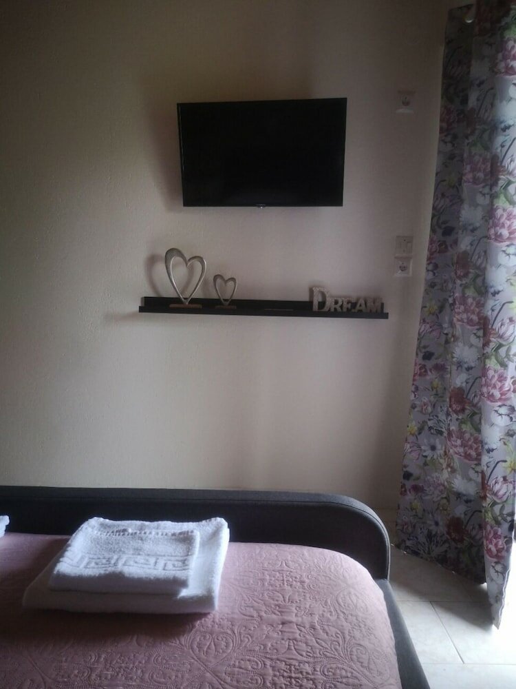 Фото Achillion b&b