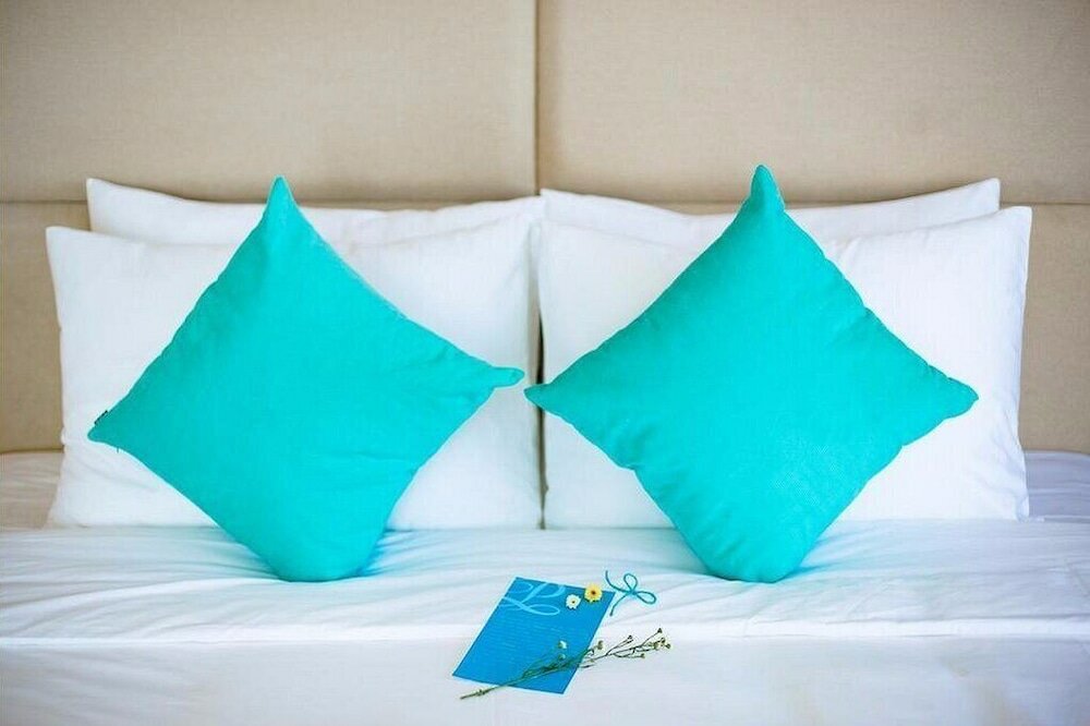 Фото Pariat River Front Hotel