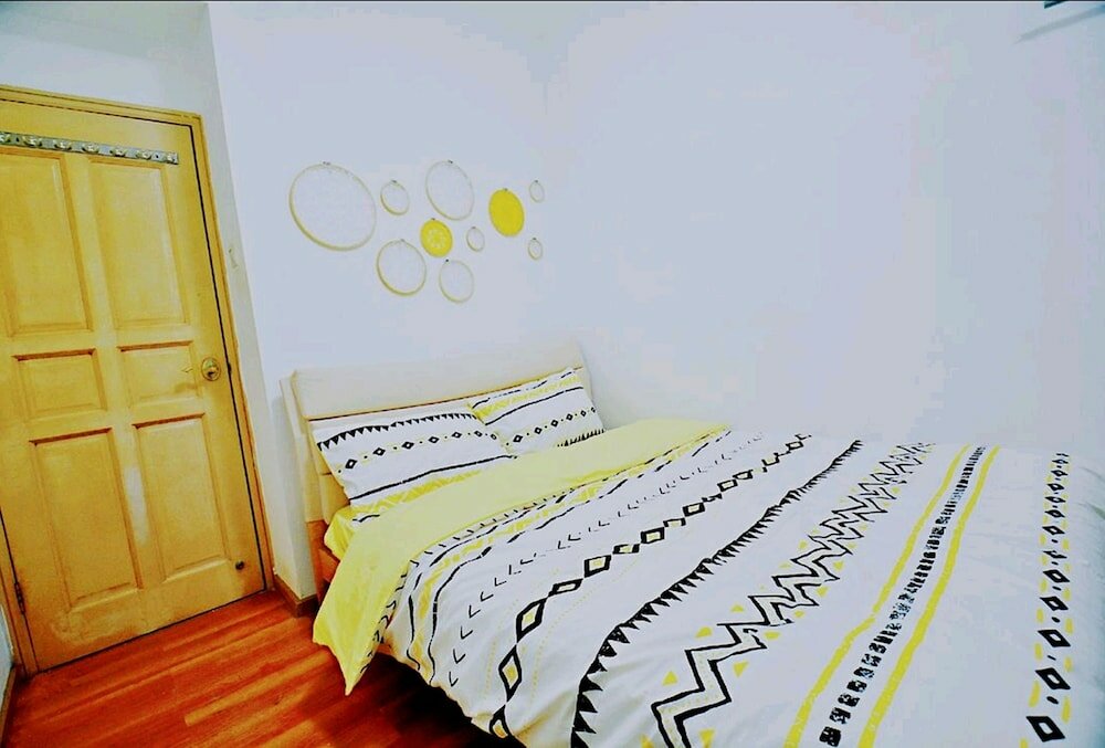 Фото Avatar Persia Impression Queen Bed & High Rise View