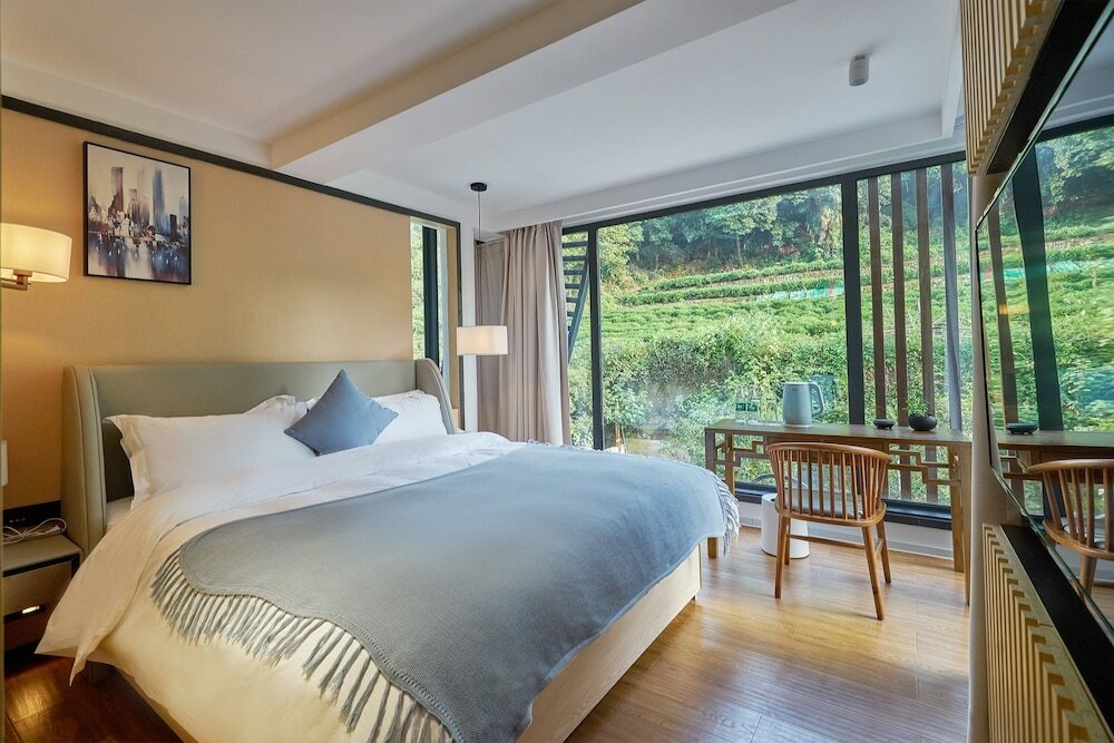 Фото Wuhua Xingxiang Shanfang Hotel