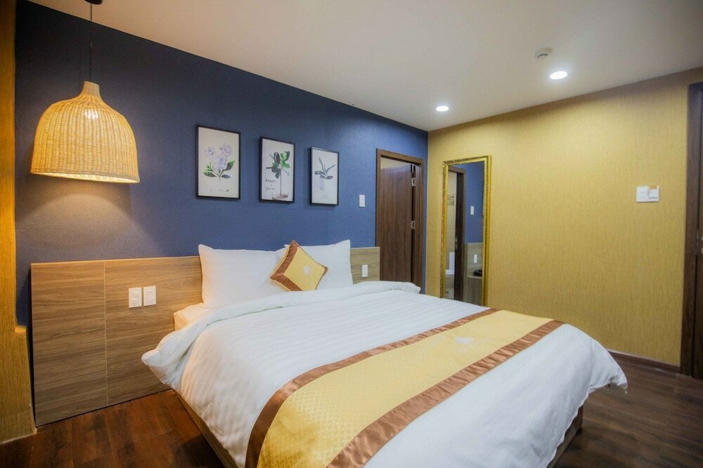 Фото Hoa Sen Hotel 103