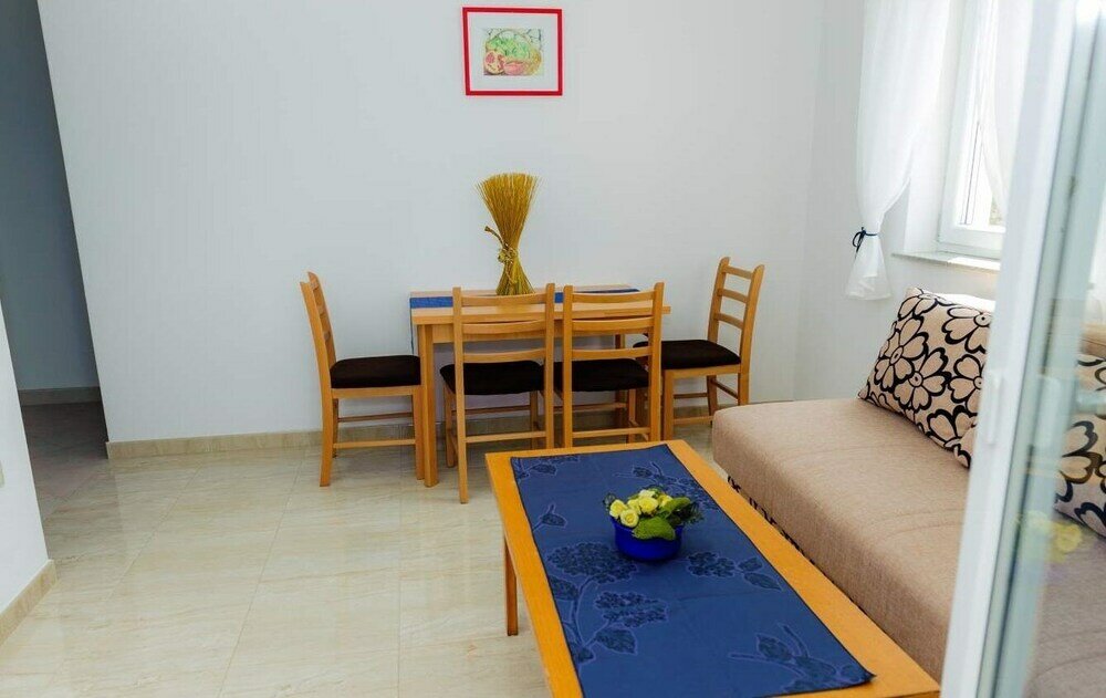 Фото Ljuba - in Center & Close to the Beach - A2