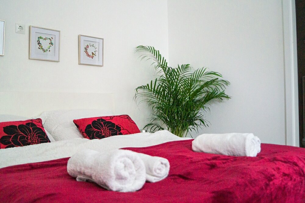 Фото Modern Apartment Wiener Stadthalle 2