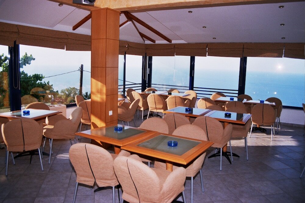 Фото Happy Days Hotel Christina