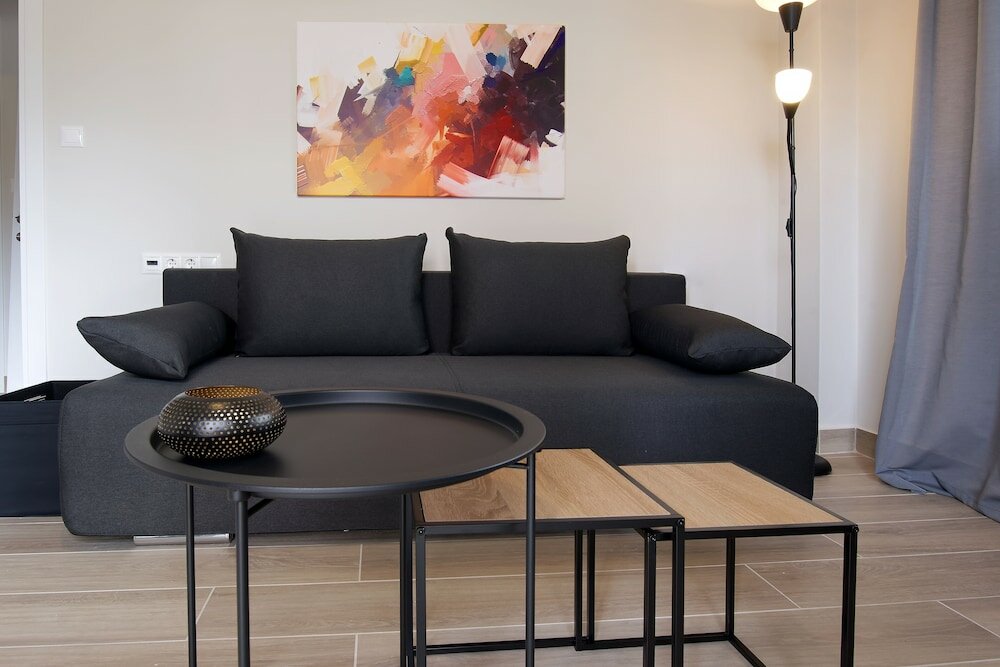 Фото Aellō luxury apartments