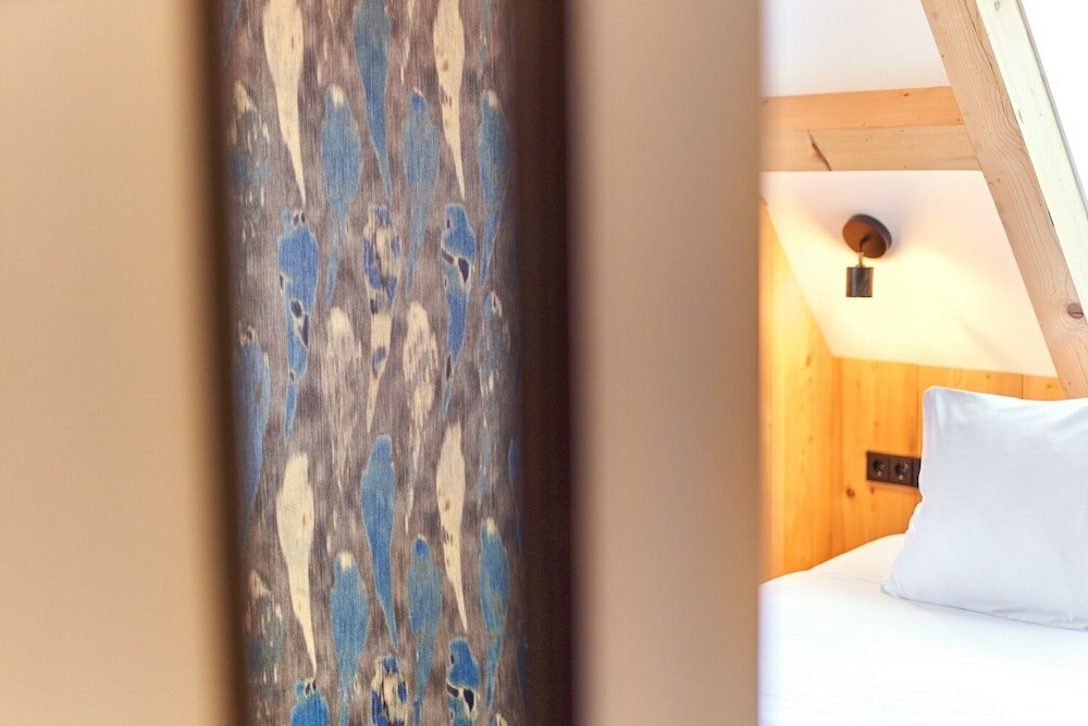 Фото Hotel The Yard