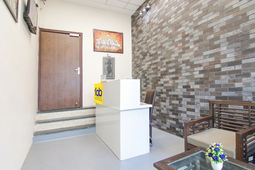 Фото Fabhotel Rivlet Inn