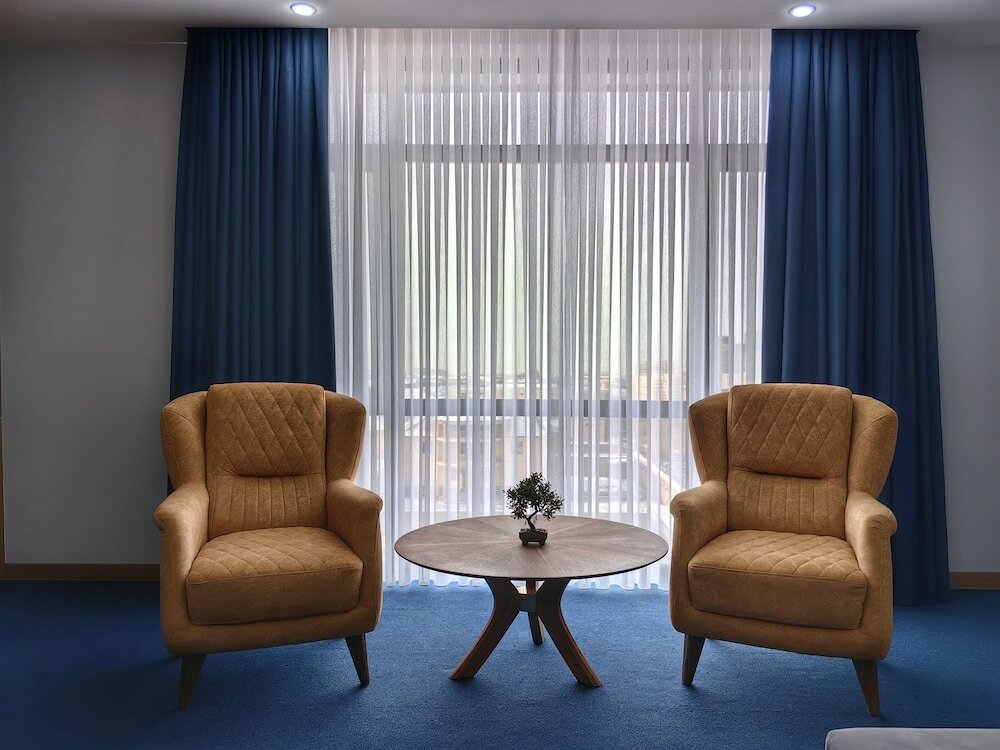 Фото Shymkent Park Hotel