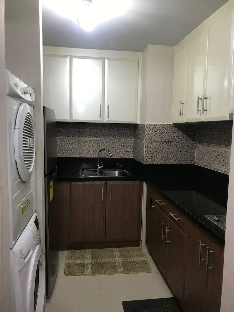 Фото Henry's Newport