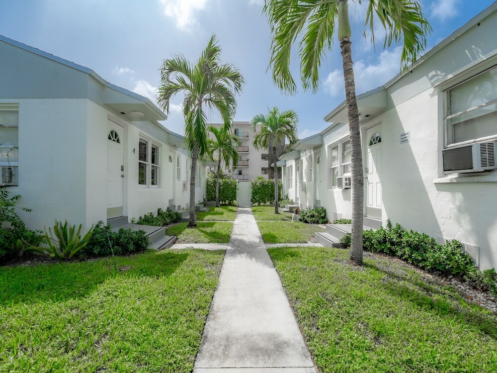 Фото Praia Hotel Hollywood