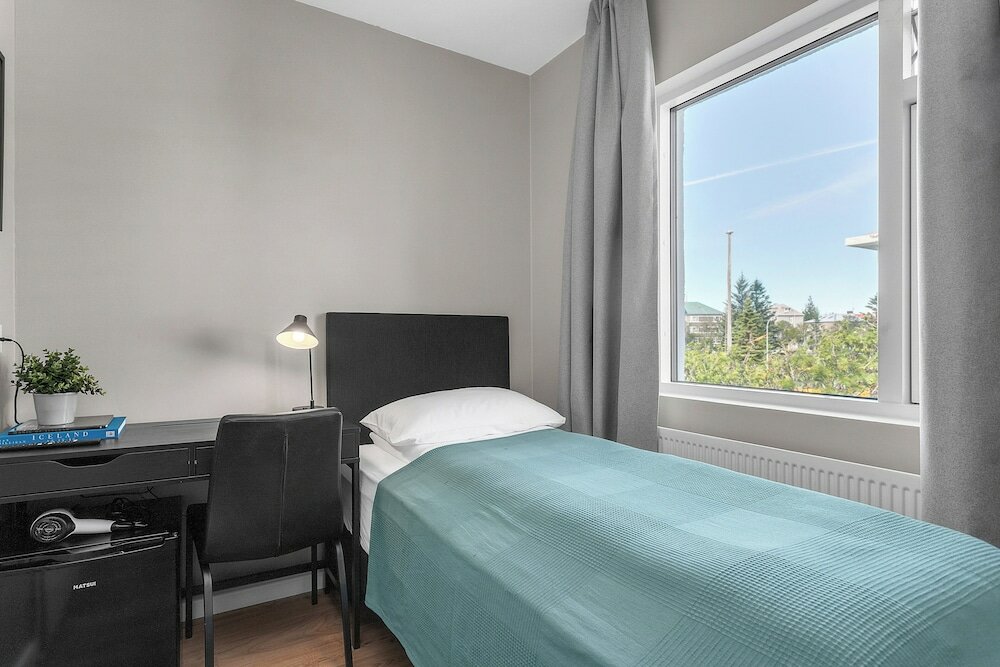 Фото Reykjavík Central Guesthouse