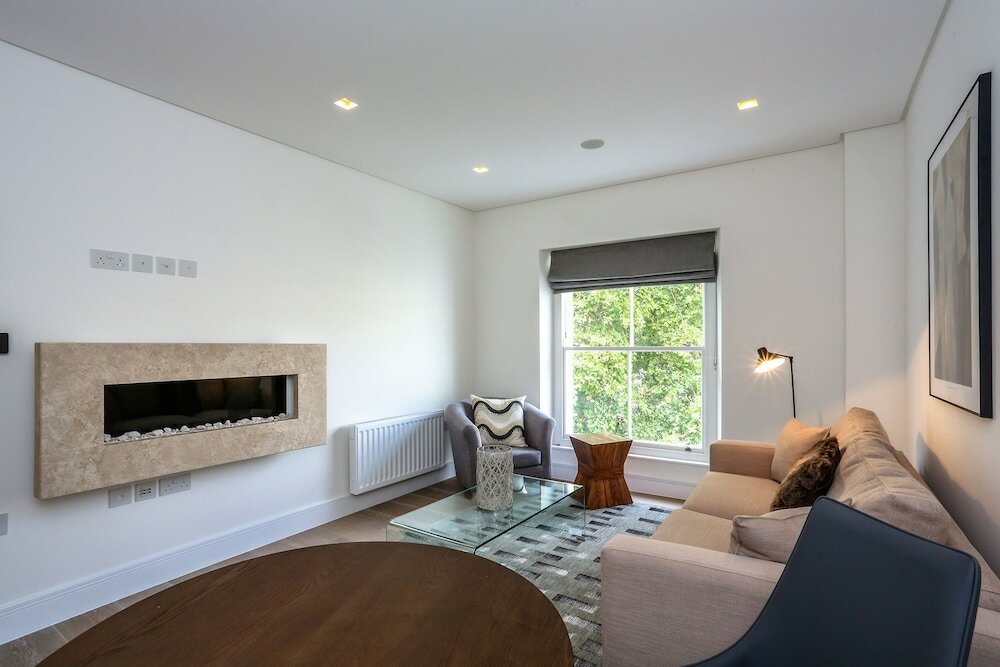 Фото 64817463081