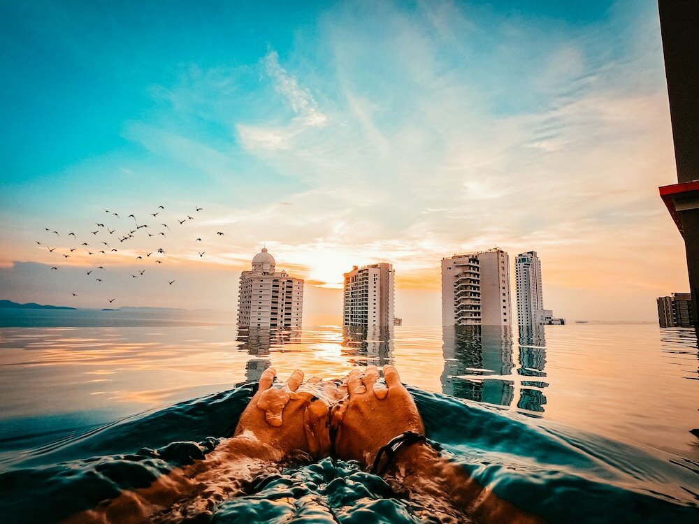 Фото The Riviera Wongamat by Pattaya Holiday