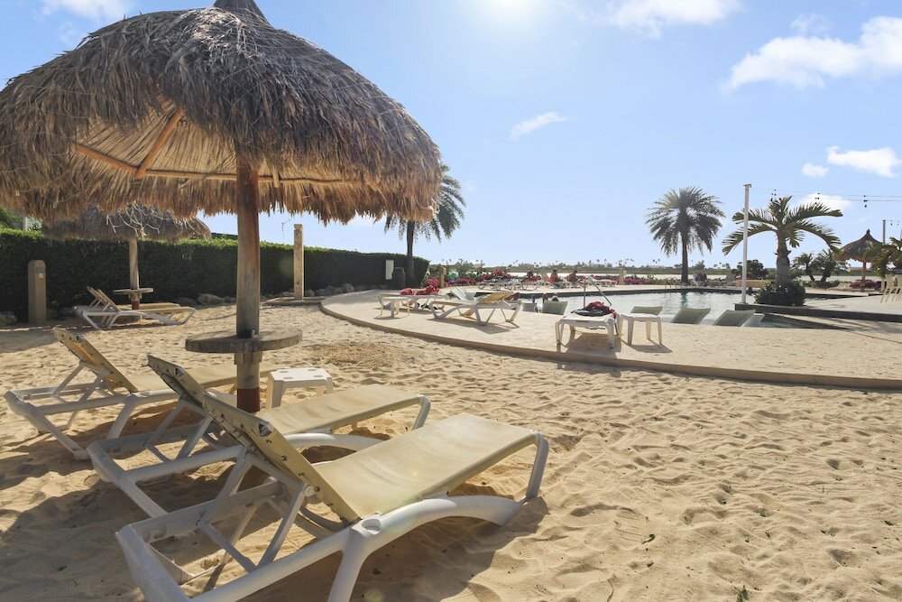 Фото Bocobay Gold Coast Resort