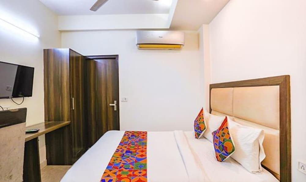 Фото Fabhotel The Grand Bella