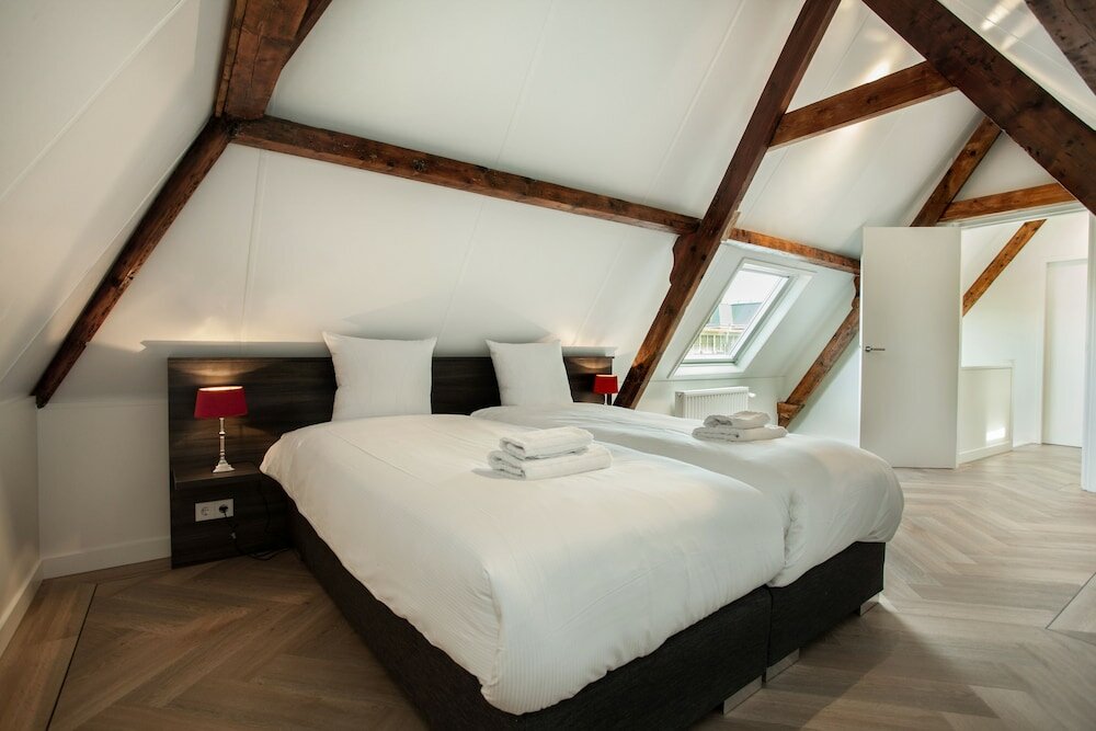 Фото Stayci Serviced Apartments Denneweg