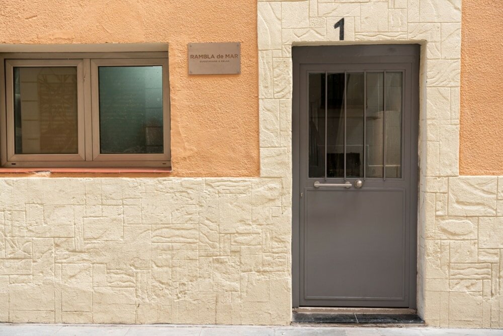 Фото Rambla de Mar Apartments