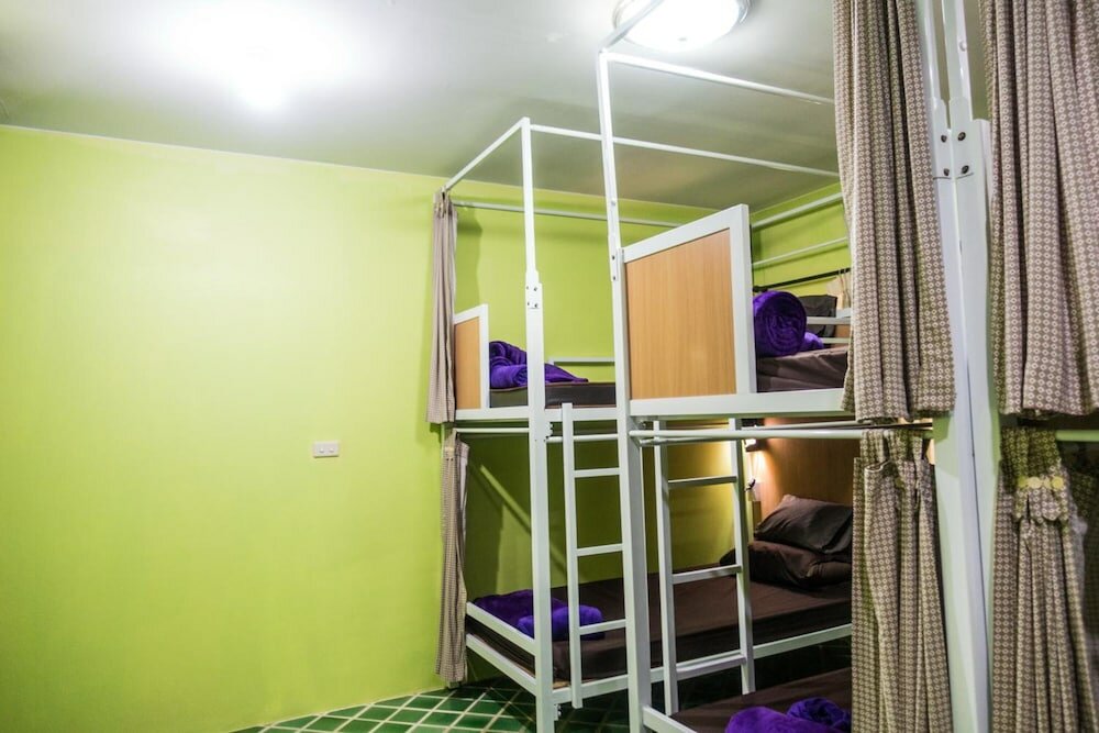 Фото Plus Hostel Ayutthaya