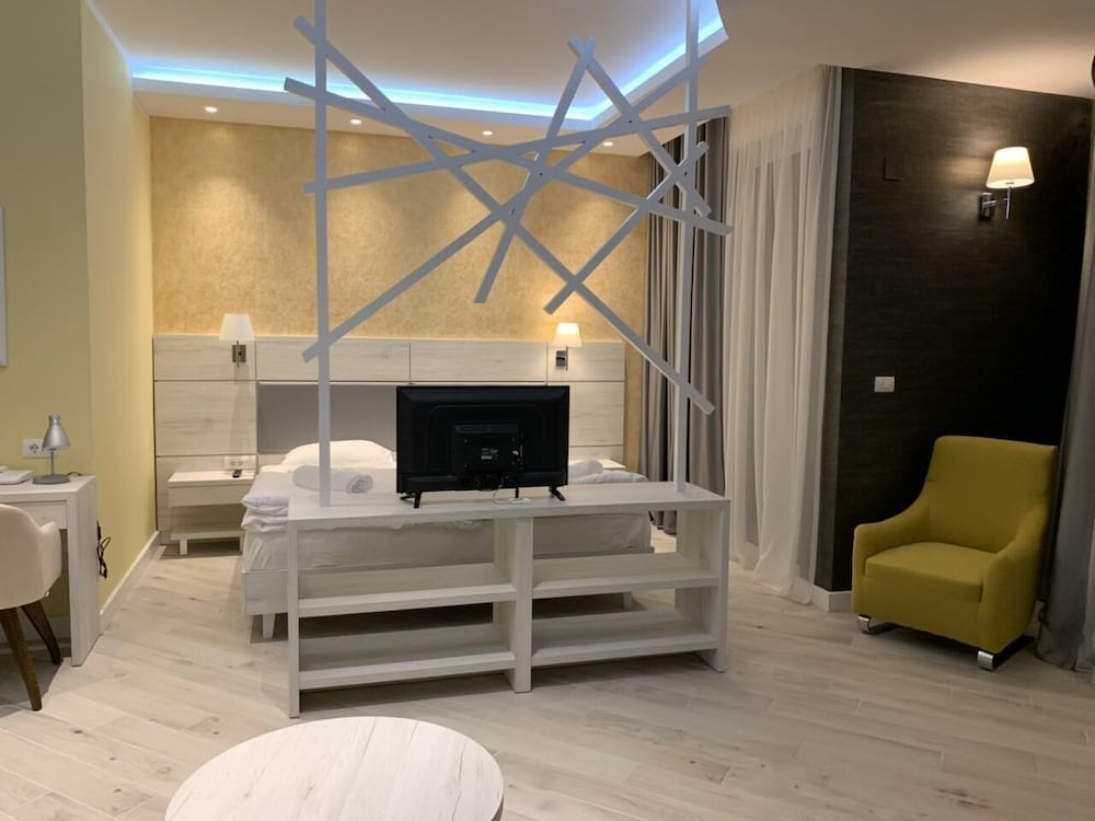 Фото Hotel Pierina