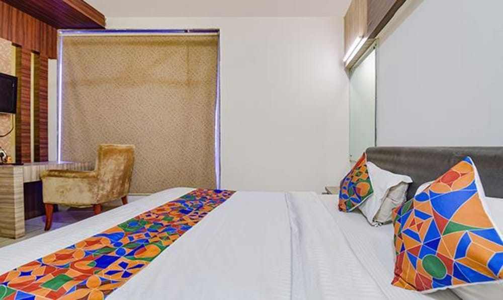 Фото Fabhotel Kia Residency