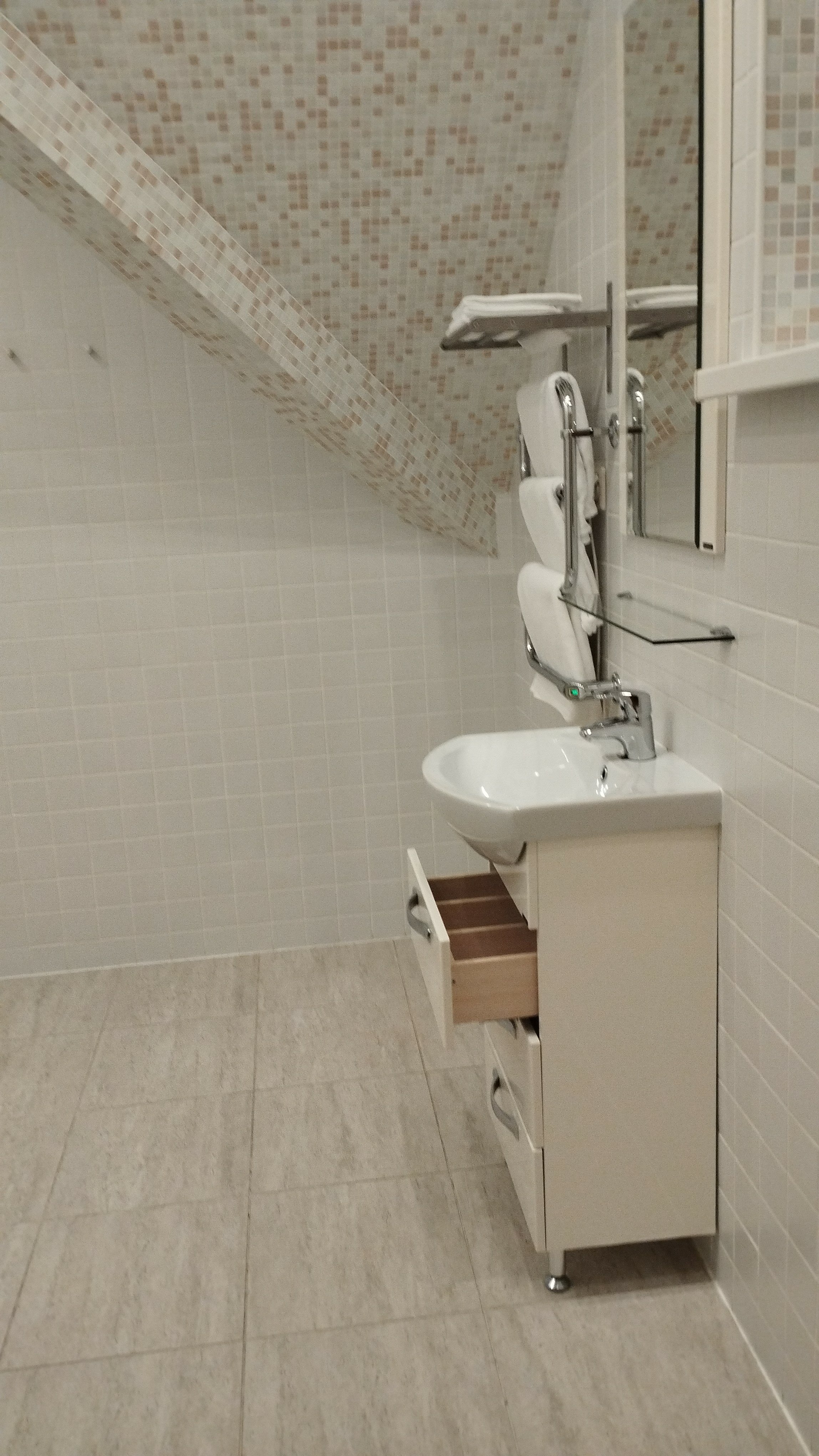 Фото Солнечный