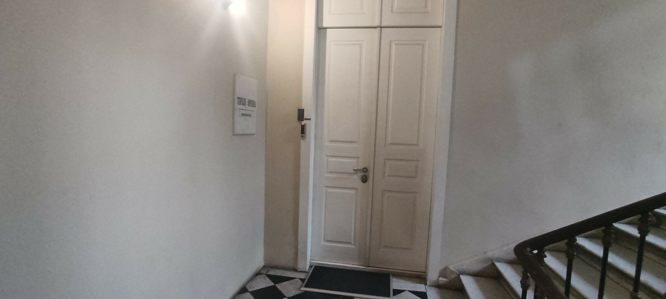 Фото Tiflis Opera Aparthotel