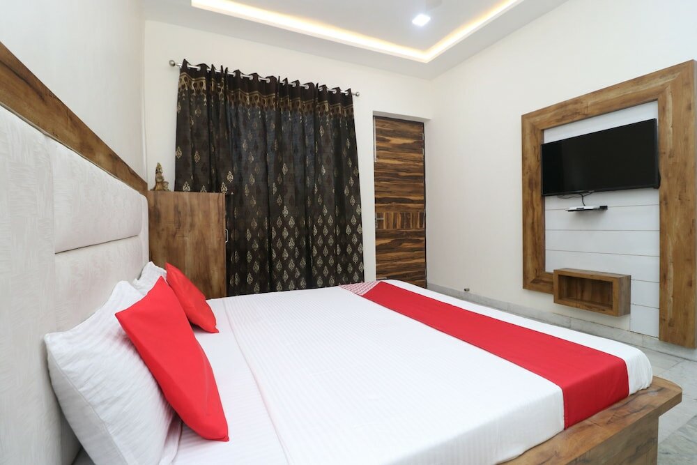 Фото Oyo 39638 Hotel Indigo