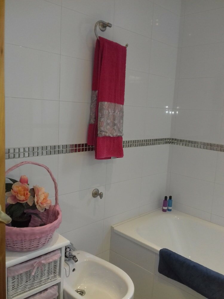 Фото Deluxe Centre Apart with Parking