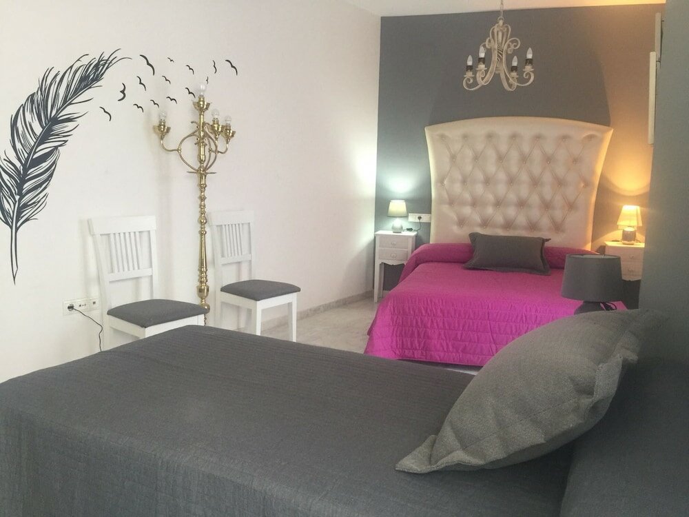 Фото Deluxe Centre Apart with Parking