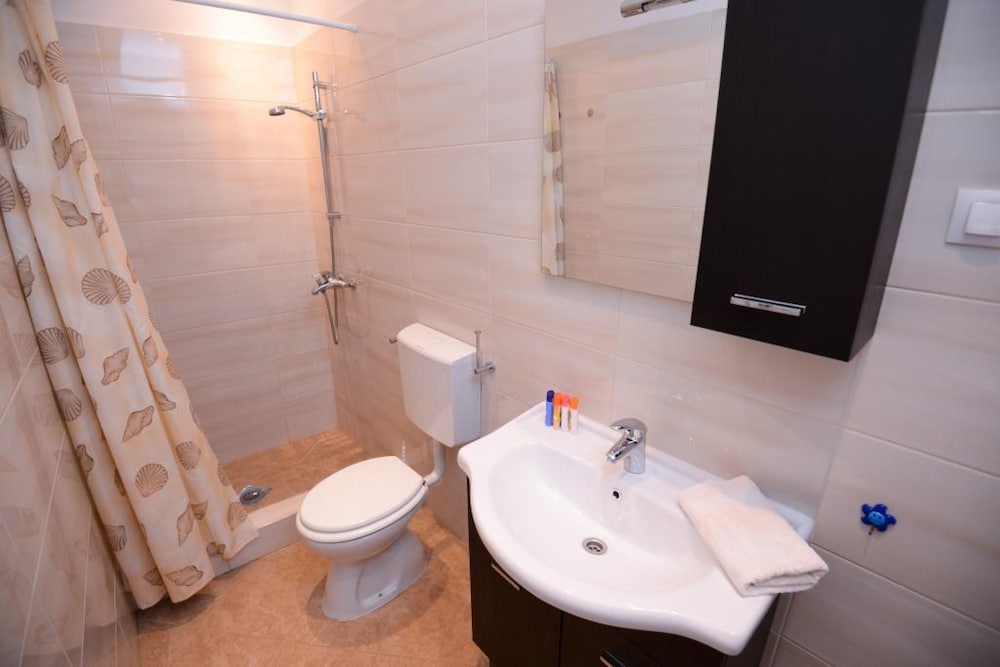 Фото Ploce Apartments- Adults only