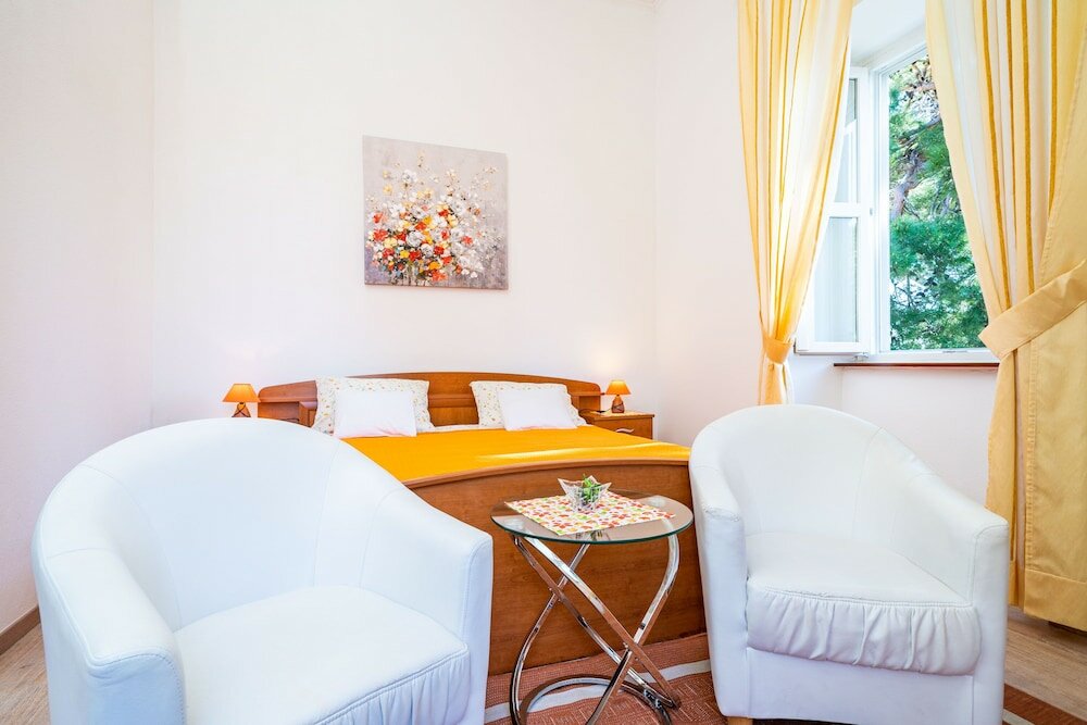 Фото House Boninovo - Adults Only