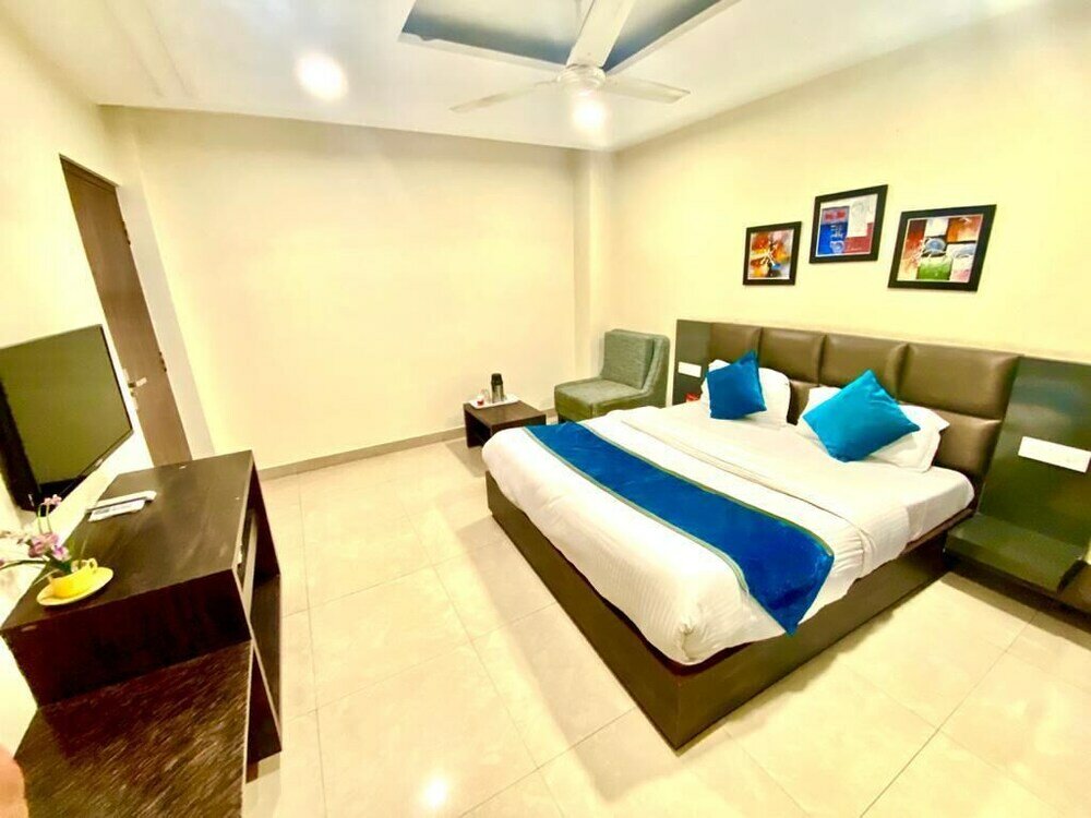 Фото Hotel Nanda