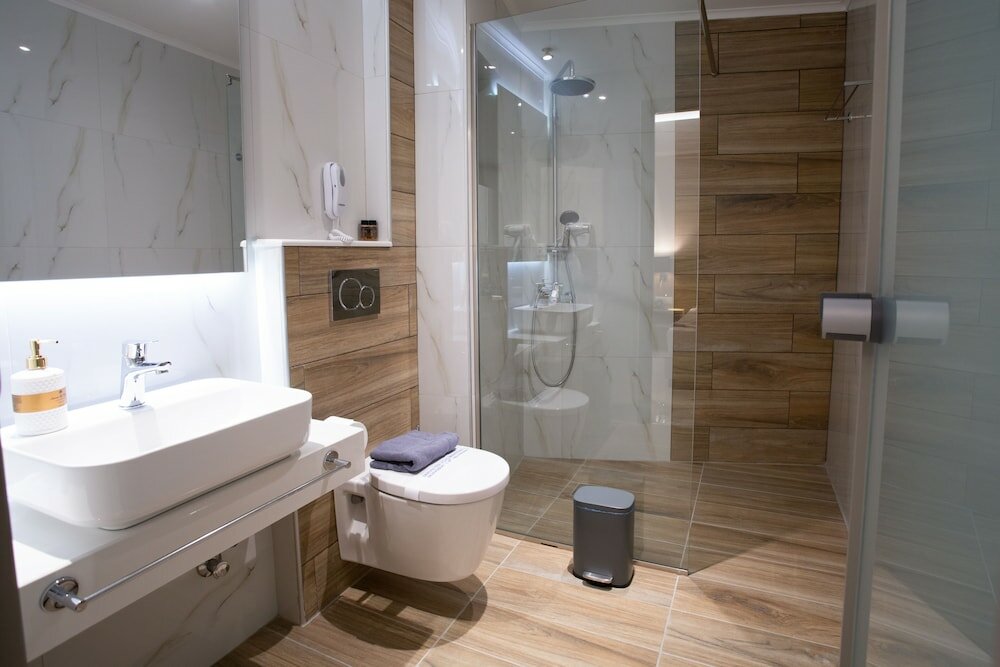 Фото Marvel Deluxe Rooms