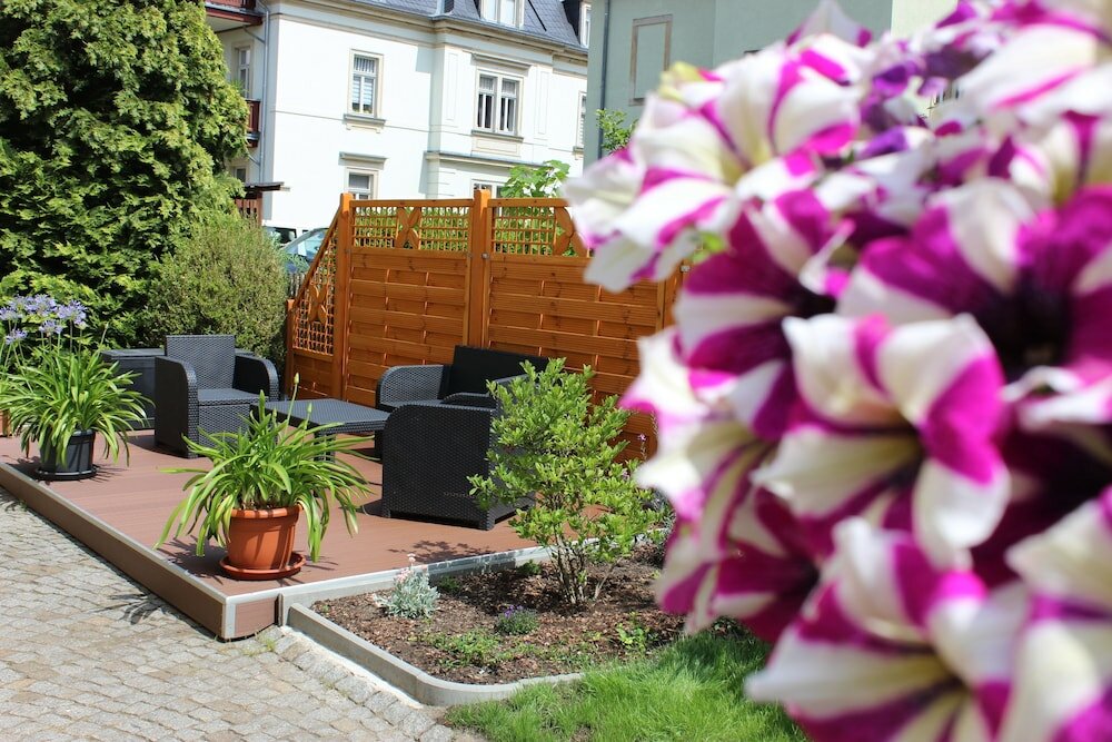 Фото Weber Apartments